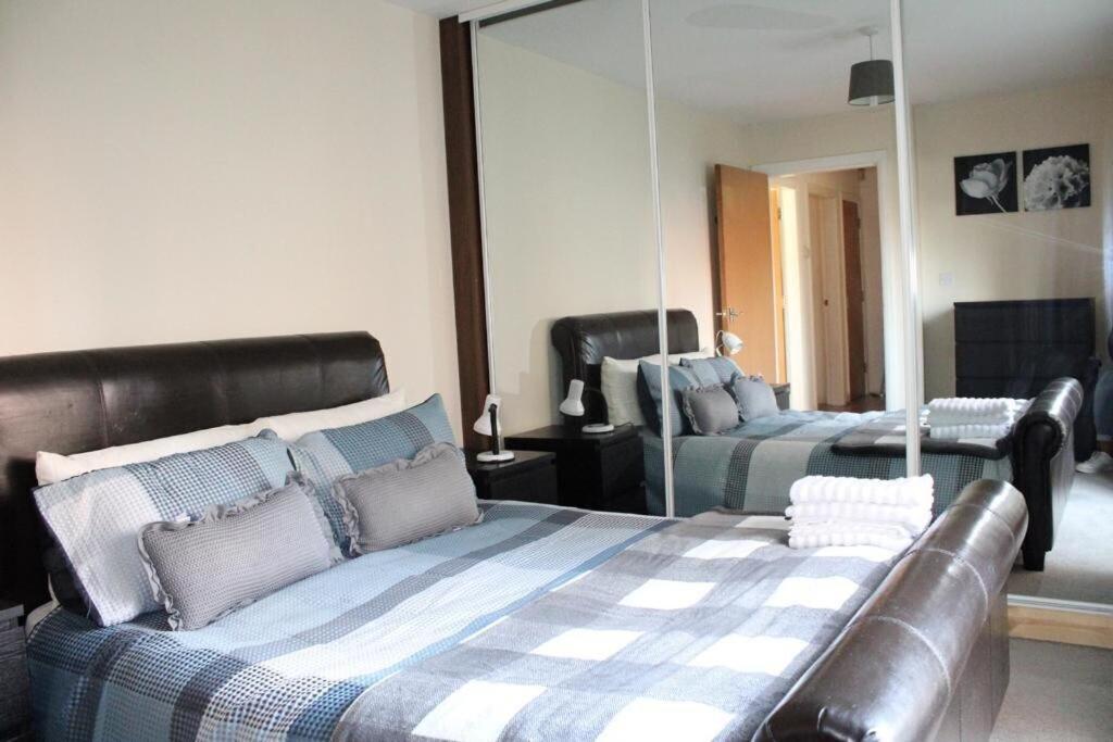 Two Bedroom Apartment, Free Parking, Close To Uclan And Free Wifi เพรสตัน ภายนอก รูปภาพ